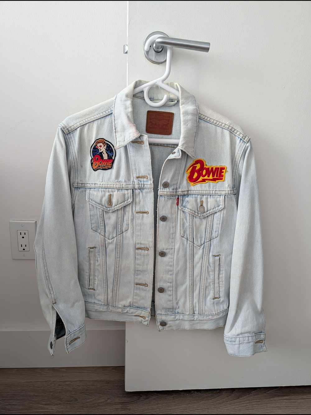 Levi's Denim Jacket - Light Wash With Bowie Patches